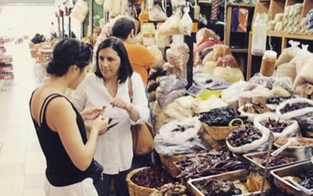 Mexico City Market Tour & Authentic Cooking Class in Lucia's Home