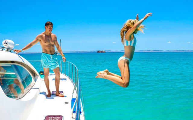 Private 51ft Yacht Tour Snorkeling at Los Arcos and Yelapa photo 9