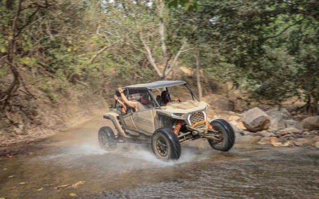 Tour en RZR por la Sierra Madre y pozas naturales photo 4