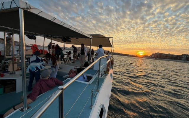 Sunset Cruise with Unlimited Drinks and Snacks. Cabo San Lucas photo 8