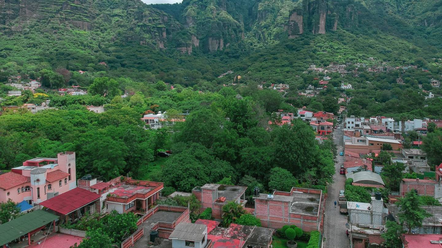 Tepoztlán — Mystical Mountains