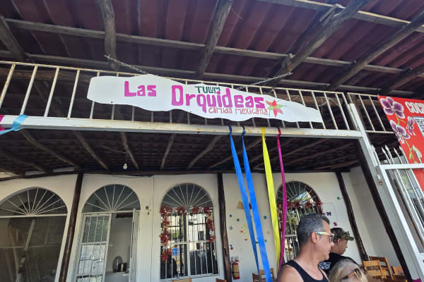 Cocina económica orquídeas tulum