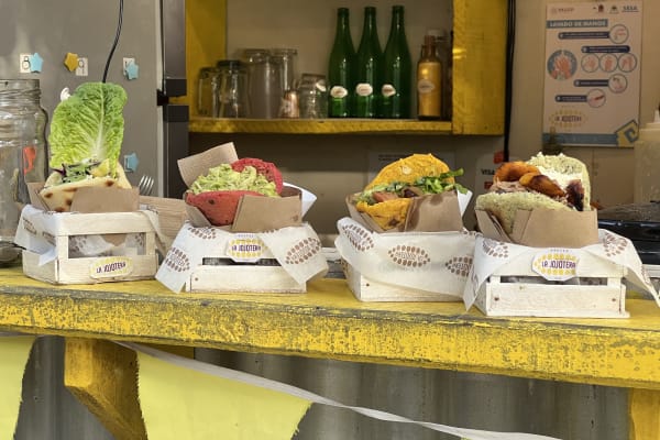 La Jojotera Arepas