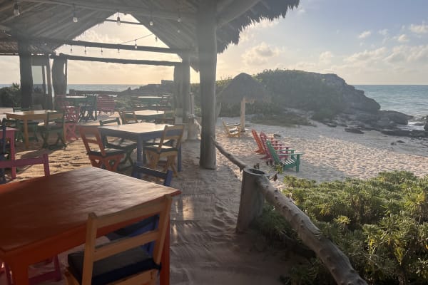 Zamas Beach Restaurant