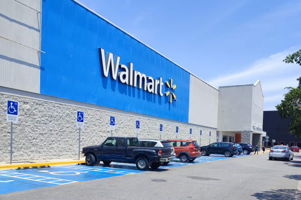 Walmart Polígono