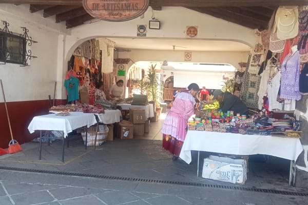 Artisan market
