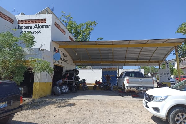 Llantera Alomar