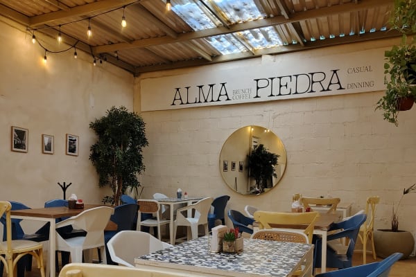 Alma Piedra - Centro