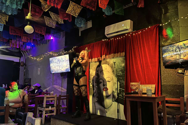 Divas Bar