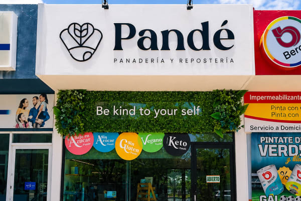Pandé Panadería y Repostería