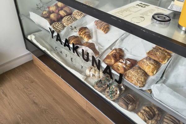 Yaakunaj, café y pan