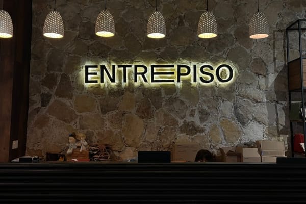 ENTREPISO Boutique