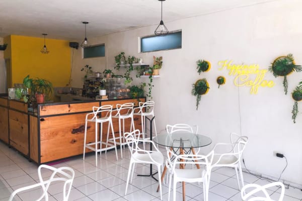 Tŷ Café