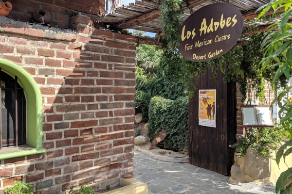 Los Adobes De Todos Santos