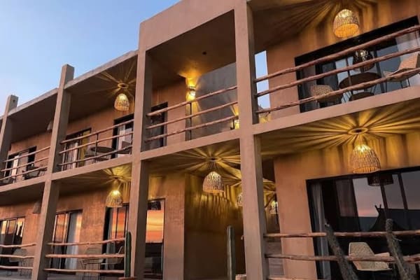 Cozy room in boutique bohemian hotel in Todos Santos with Starlink - 5 min beach