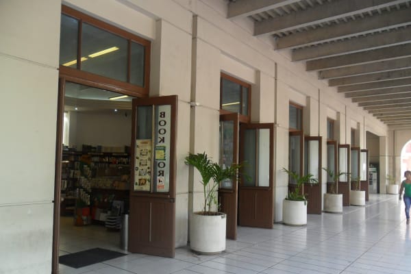Dante library Olimpo