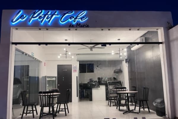 Le Petit Café de Marie
