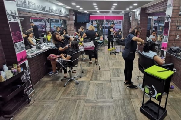 Chary Salon de Belleza (Pensiones)