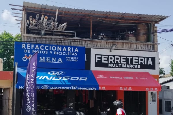 Refaccionaria y ferretería Mena Tulum