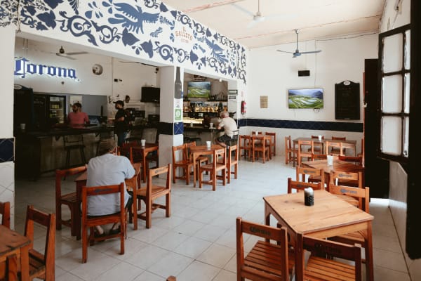 El Gallito Cantina