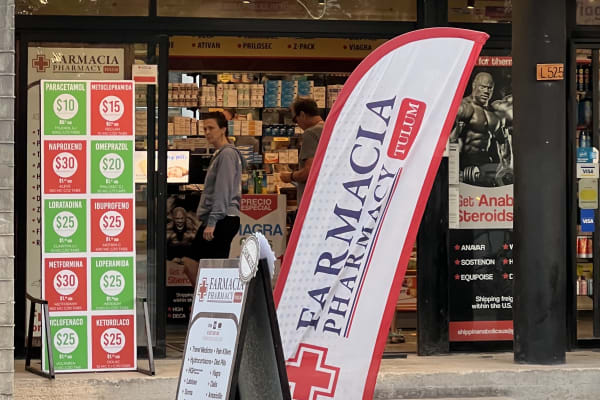 Farmacia / Pharmacy