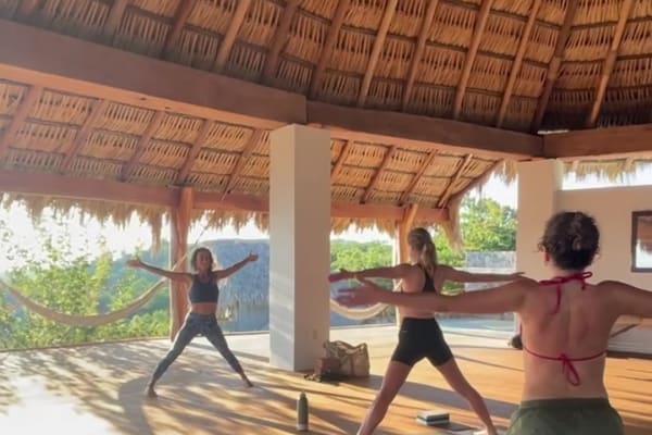 Noa Yoga Fit Zipolite