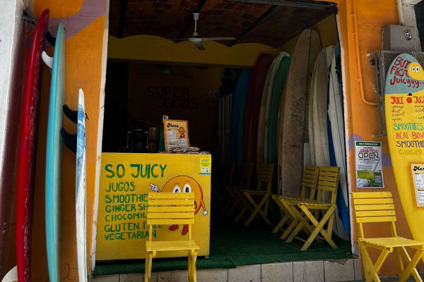 Juicyyy Surf Sayulita