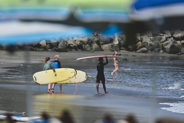 Winter Surfschool | Surf Lessons