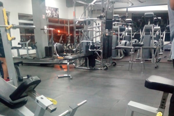 THUNDER GYM