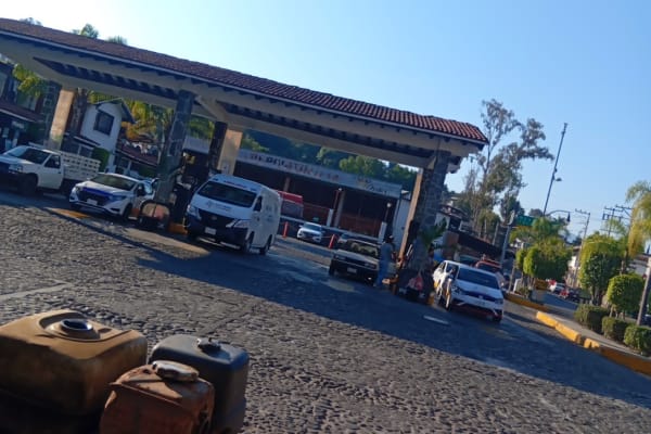 Gasolinera Estación la Costera