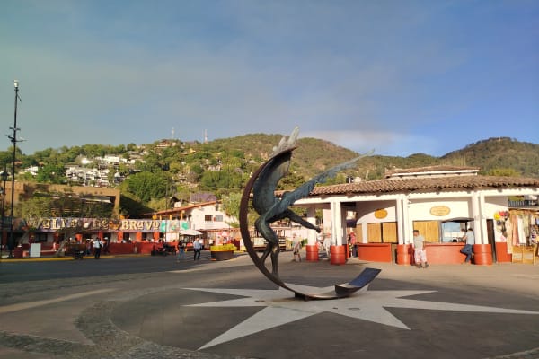 Zihuaquy Sociedad Cooperativa de Lanchas de Paseo