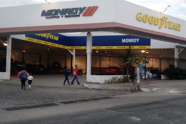 MONROY LLANTAS Y SERVICIOS GOODYEAR