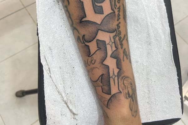 TATTOOLUM | Tattoo Studio & Art Gallery