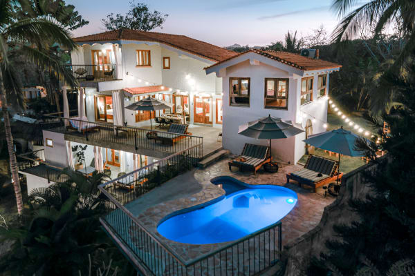 Distrito 88 - Adults only