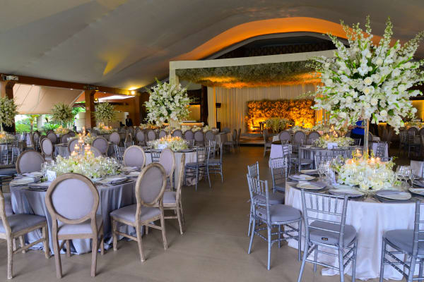 Jardin de Eventos Amarello