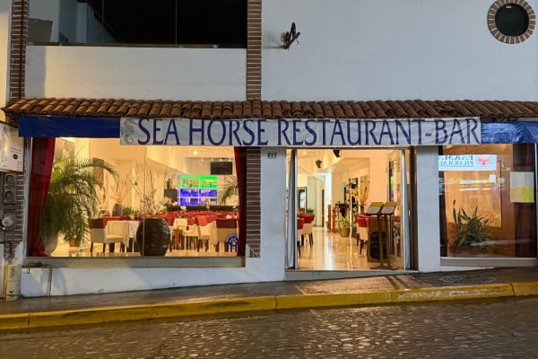 THE SEAHORSE CUCINA BAR & LOUNGE