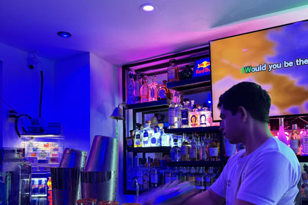 Lalo’s Bar