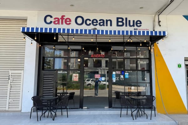 Cafe Ocean Blue