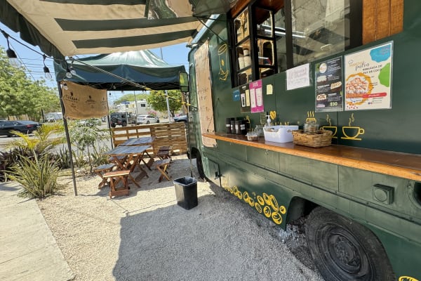 Tukaan Café Altabrisa