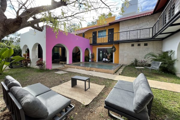 Casa Bugambilias B&B