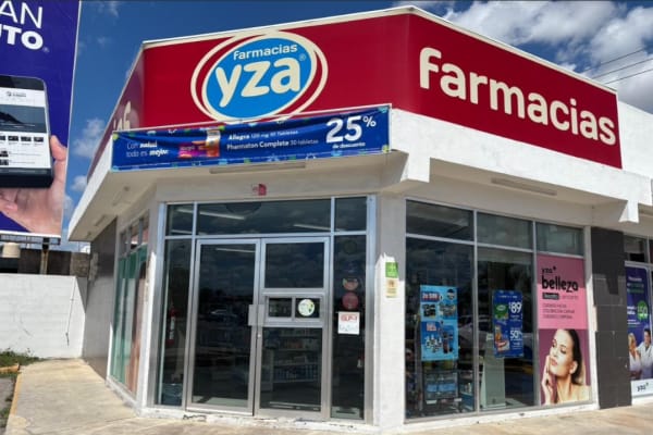 Farmacias YZA Caucel Glorieta