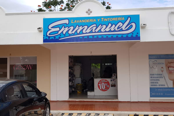 Lavandería y tintorería Emmanuel Suc. San Antonio Cinta