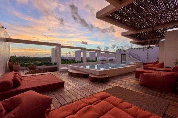 Exclusive Penthouse in Tulum, Priv. Terrace, Plunge Pool, Rooftop Pool, Lounge and Nice Amenities - Apartment