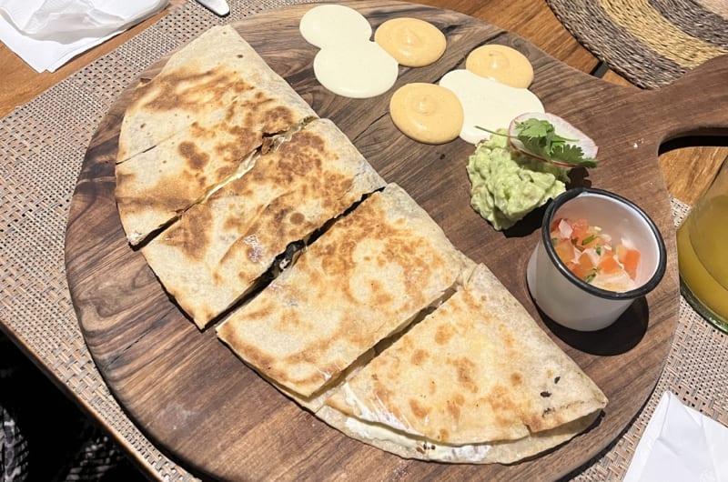 Altamar Restaurant & Lounge — photo 2