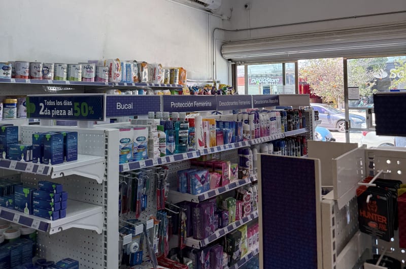 Farmacias YZA Plaza real — photo 1