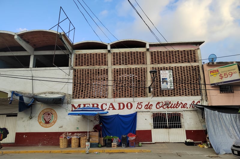 Mercado — photo 1