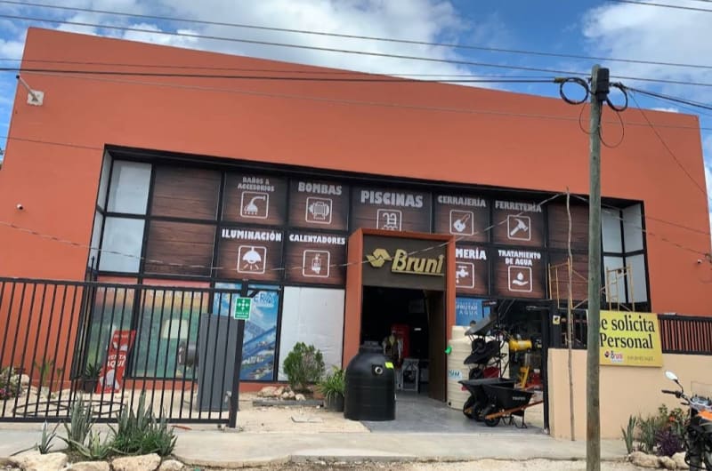 Bruni Hardware Store — photo 1
