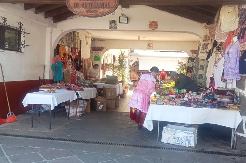 Artisan market — photo 2
