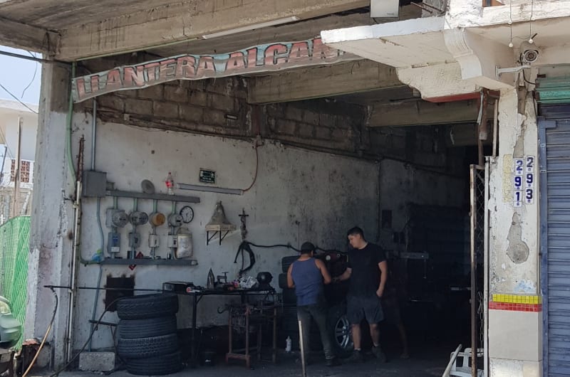 Llantera Alcantar Oficial — photo 2