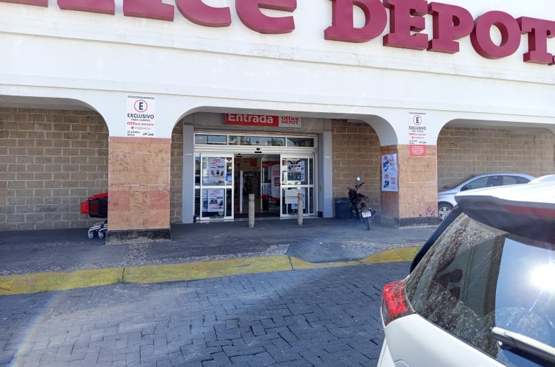 Office Depot Puerto Genovesa Vallarta — photo 2